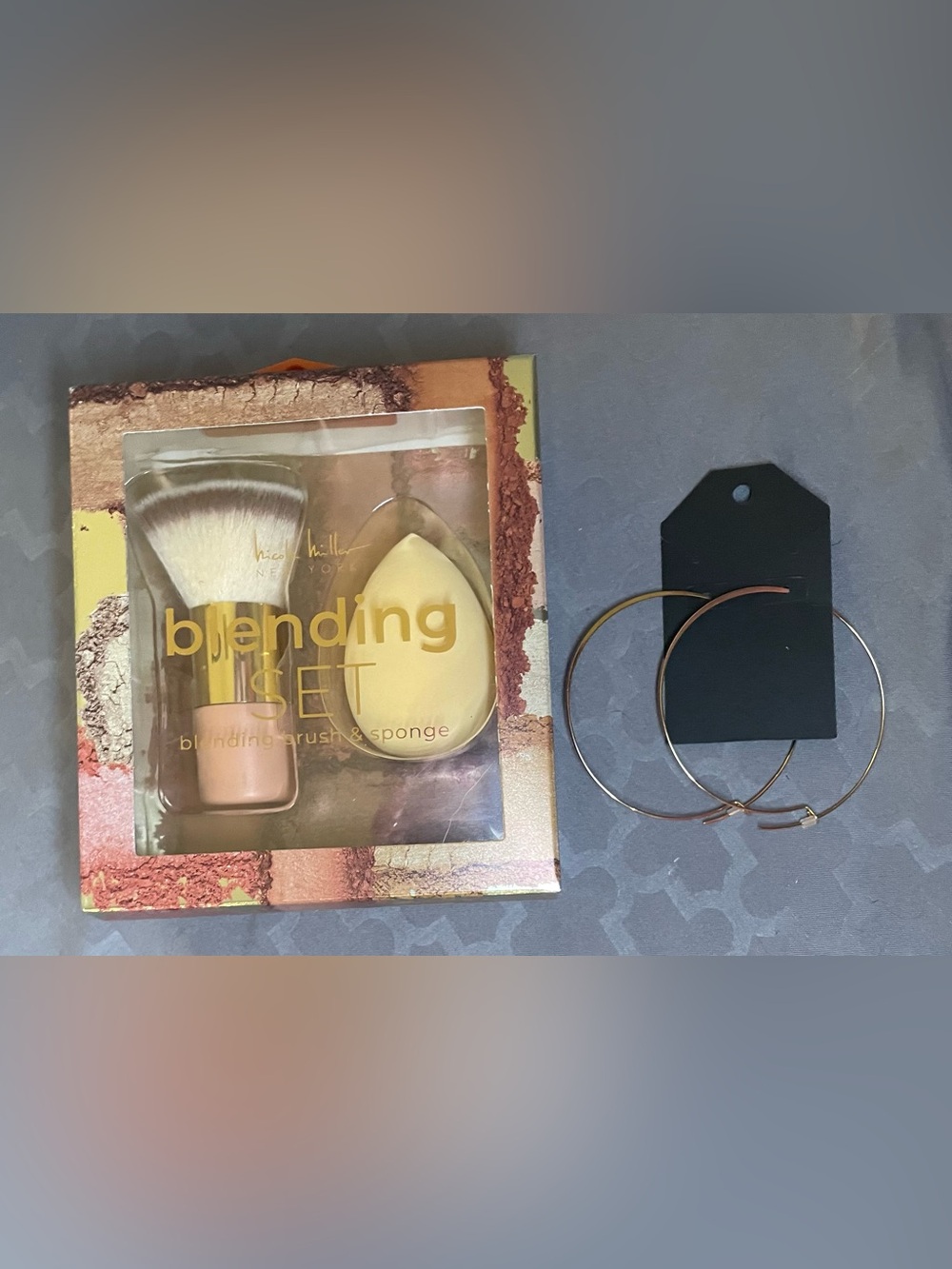 Face Care Skincare Set-Clinique, Mario Badescu, Neutrogena, Peach Slices, Loreal - Picture 7 of 9